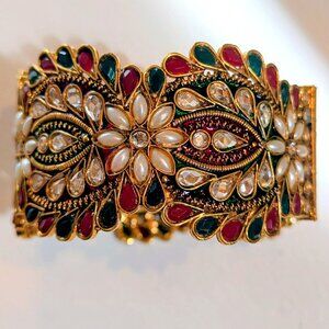 Ruby, Emerald, Crystal, Pearl bracelet from India